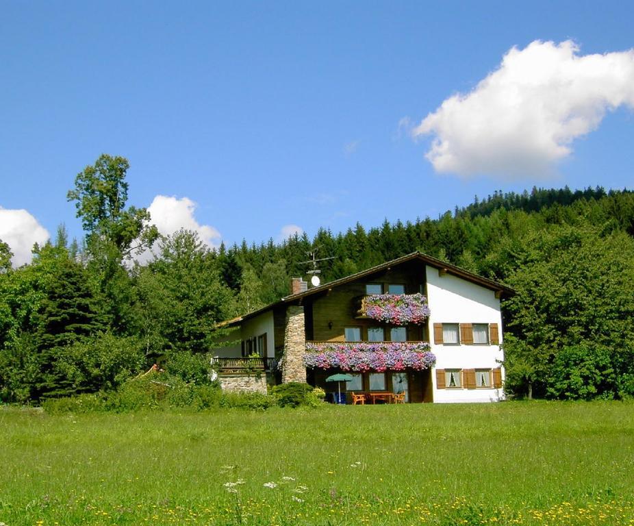 Landhaus Wildfeuer Kirchdorf im Wald Buitenkant foto